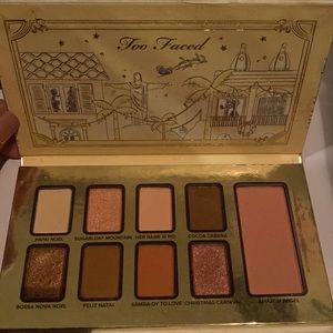 Too faced Eyeshadow Pallet